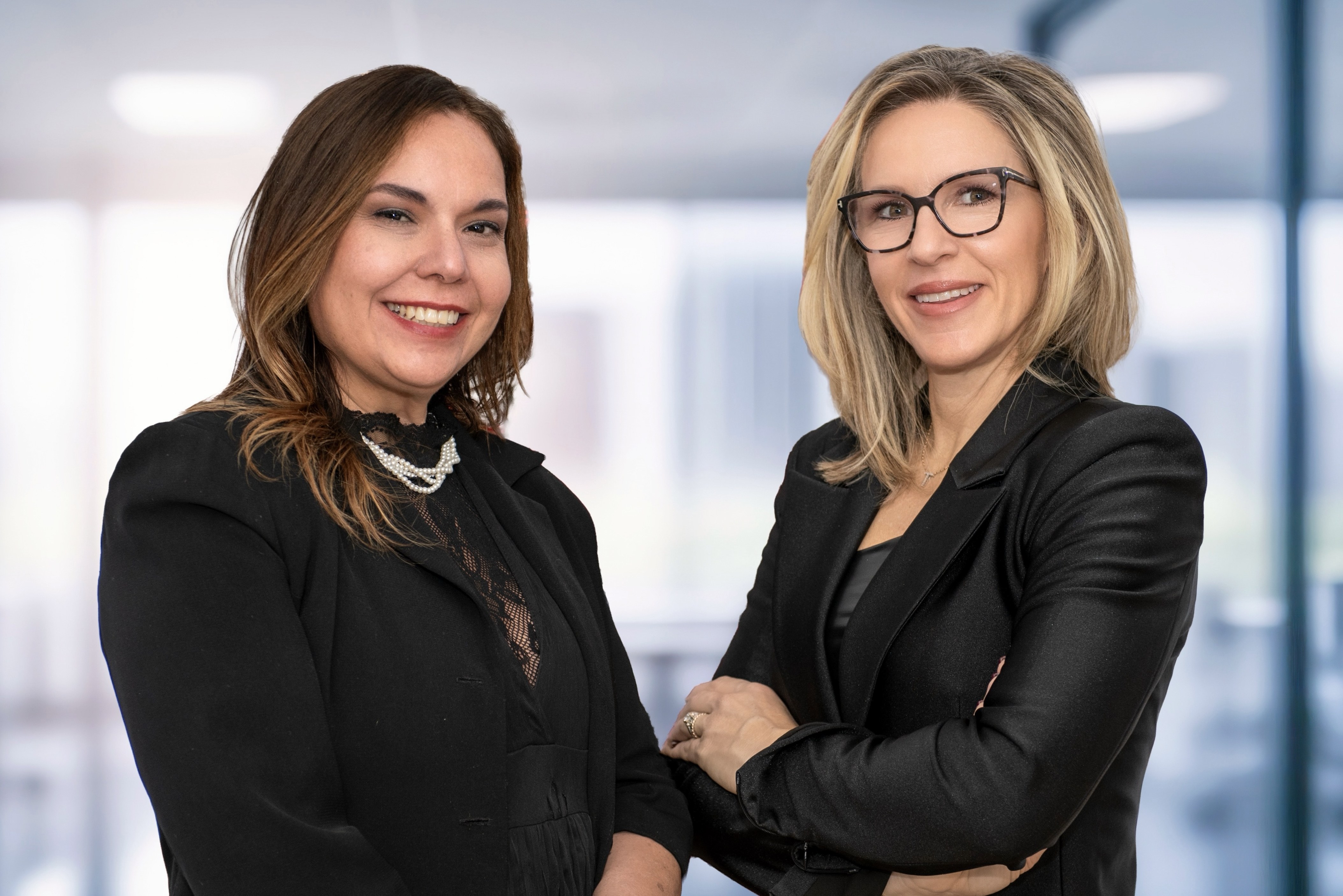 ARISE co-founders Gabi Loureiro and Tamara Lovi